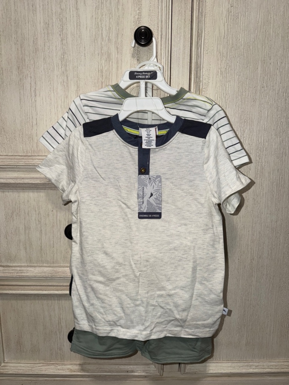 NWT Tommy Bahama 4 Piece Set Size 5T